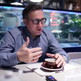 Евгений Минченко: «Для элиты важно показать, что она готова вместе с народом затянуть пояса»